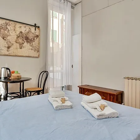 Redamare In The Center Of The Guest house La Spezia