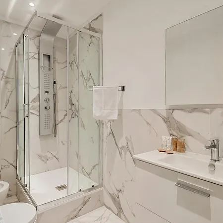 Redamare In The Center Of The Guest house *