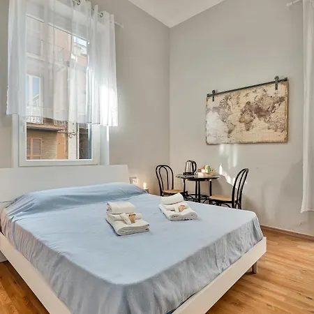 Redamare In The Center Of The Guest house La Spezia