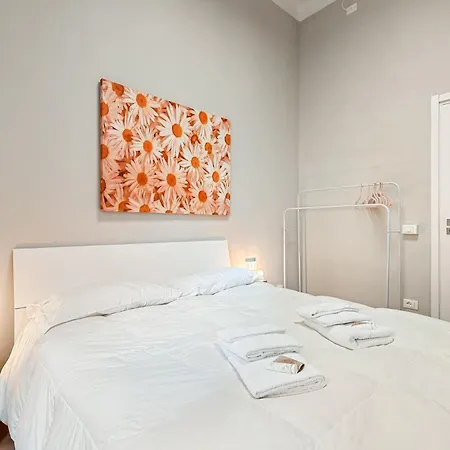 Guest house Redamare In The Center Of The *