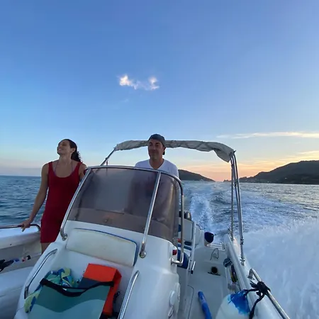 Guest house Redamare In The Center Of The