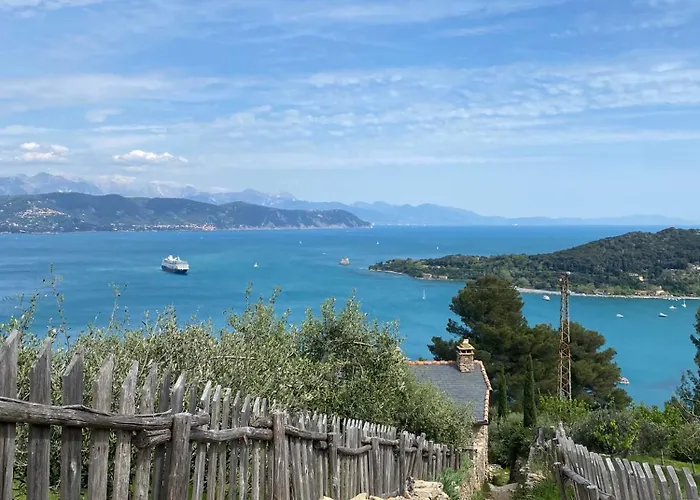 Redamare In The Center Of The 斯培西亚